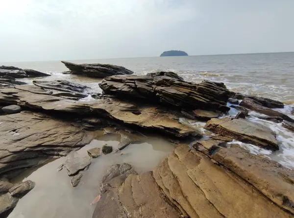 JEPARA YÖNETMENİ, CENTRAL JAVA İÇİN, İNDONEZYA 'DA Kıyı Denizi Bölgesi' nin GÖREVİ