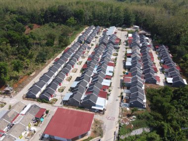 Merkezi Cava 'da ikamet alanı olarak orta ekonomiye sahip Endonezyalılar için ucuz ve sübvansiyonlu konut alanı