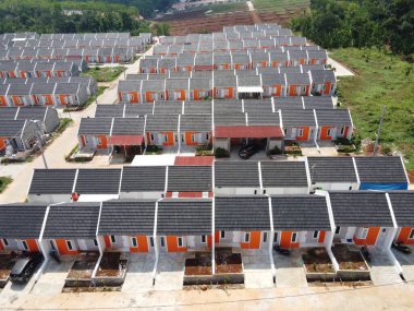 Merkezi Cava 'da ikamet alanı olarak orta ekonomiye sahip Endonezyalılar için ucuz ve sübvansiyonlu konut alanı