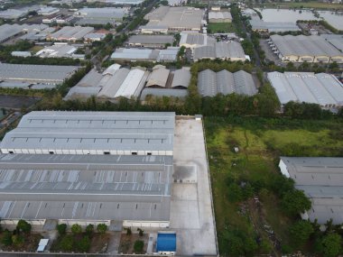 Endonezya devleti tarafından yönetilen bir sanayi bölgesinin hava manzarasının ihtişamı