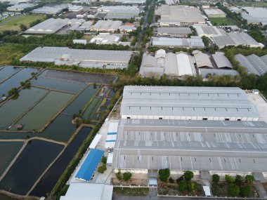 Endonezya devleti tarafından yönetilen bir sanayi bölgesinin hava manzarasının ihtişamı