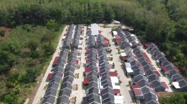 Endonezya 'da ikamet alanı olarak orta ekonomiyi kullanan Endonezyalılar için ucuz ve sübvansiyonlu konut alanları