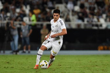 Rio de Janeiro, Brezilya, 10 Kasım 2022. Santos futbolcusu, Engenho Stadyumu 'ndaki Brezilya şampiyonası için Botafogo-Santos maçında..