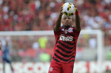 Rio de Janeiro, Brezilya, 14 Ağustos 2022 Flamengo takımı futbol oyuncusu, Maracan Stadyumu 'nda, Athletico-PR maçında.