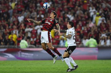 Rio de Janeiro, Brezilya, 9 Ağustos 2022. Futbolcu Pedro do Flamengo, Flamengo x Corinthians maçı sırasında, Libertadpores Kupası için, Maracan Stadyumu 'nda.