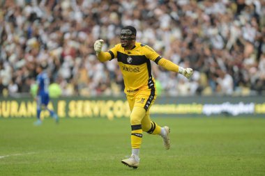 Rio de Janeiro, Brezilya, 12 Haziran 2022. Vasco 'nun takımının kalecisi Thiago Rodrigues, Vasco x Cruzeiro ile oynanan maçta Brezilya şampiyonluk serisi B' de Maracan Stadyumu 'nda mücadele etti..