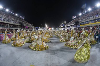 Rio de Janeiro, Brezilya, 22 Nisan 2022. Rio de Janeiro 'daki karnaval sırasında, Rio' daki Sambadrome 'da, Salgueiro Samba okulunun geçit töreni..