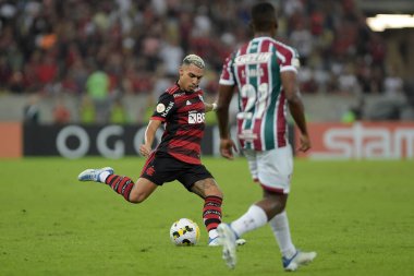 Rio de Janeiro, Brezilya, 29 Mayıs 2022. Flamengo takımından futbolcu Matheuzinho, maç sırasında Fluminense x Flamengo Brezilya şampiyonası için, Maracana Stadyumu 'nda.