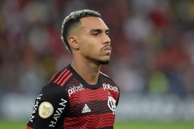 Rio de Janeiro, Brezilya, 15 Haziran 2022. Flamengo takımından futbolcu Matheuzinho, Brezilya şampiyonası için Cuiab takımına karşı oynanan maçta, Maracana Stadyumu 'nda.