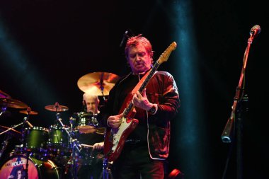 Rio de Janeiro, Brezilya, 4 Mart 2023. Gitarist Andy Summers, rock grubu Call The Police 'in Rio de Janeiro' daki konserinde.