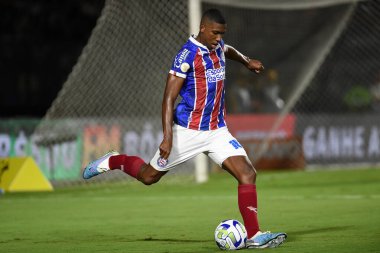 Rio de Janeiro, Brezilya, 1 Mayıs 2023. Bahia takımının futbol oyuncusu, maç boyunca Vasco Bahia, Brezilya şampiyonasında, Maracan Stadyumu 'nda.