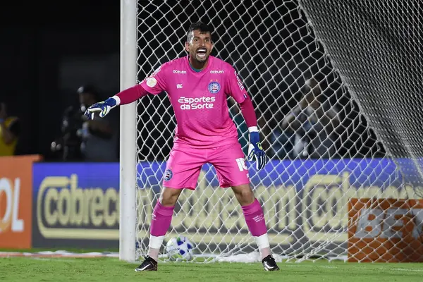 stock image Rio de Janeiro, Brazil, May 1, 2023. Soccer goalkeeper Marcos Felipe of the Bahia team, during the game Vasco Bahia, for the Brazilian championship, at the Maracan stadium.