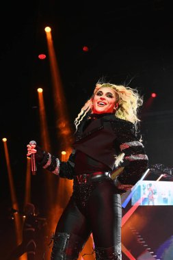 Rio de Janeiro, Brezilya, 27 Ekim 2023. Şarkıcı ve drag queen Pablo Vittar, Qualistage 'da bir gösteri sırasında, Rio de Janeiro şehrinde