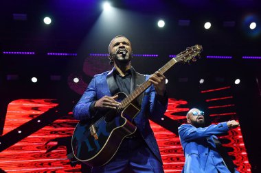 Rio de Janeiro, Brezilya, 16 Aralık 2023, Singer Alexandre Pires, Qualistage, Rio de Janeiro 'da bir konser sırasında.