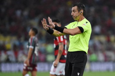 Rio de Janeiro, Brezilya, 1 Haziran 2023. Flamengo Fluminense maçında Maracan Stadyumu 'ndaki Copa do Brasil maçında hakemlik yaptım..