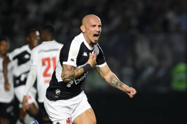 Rio de Janeiro, Brezilya, 12 Mayıs 2024. Rio de Janeiro şehrindeki Sao Januario Stadyumu 'nda 2024 Brezilya Şampiyonası için Vasco ile Vitria arasındaki maç.
