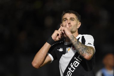 Rio de Janeiro, Brezilya, 12 Mayıs 2024. Rio de Janeiro şehrindeki Sao Januario Stadyumu 'nda 2024 Brezilya Şampiyonası için Vasco ile Vitria arasındaki maç.