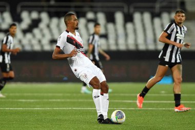 Rio de Janeiro, Brezilya, 18 Nisan 2024. Brezilya şampiyonası için Botafogo x Atltico-GO arasındaki futbol maçı, Nilton Santos Stadyumu 'nda..
