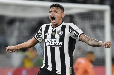 Rio de Janeiro, Brezilya, 26 Haziran 2024.Botafogo futbolcusu Tiquinho Soares Brezilya 'nın Nilton Santos Stadyumu' nda oynanan iç saha maçında.