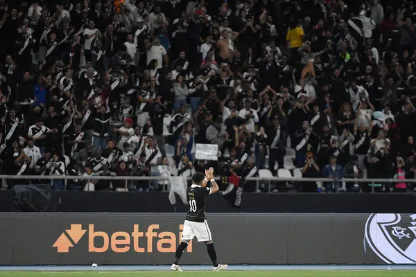 Rio de Janeiro, Brezilya, 10 Ağustos 2024. Vasco ile Fluminense arasındaki futbol maçı, 2024 Brezilya Şampiyonası için, Nilton Santos Stadyumu 'nda...