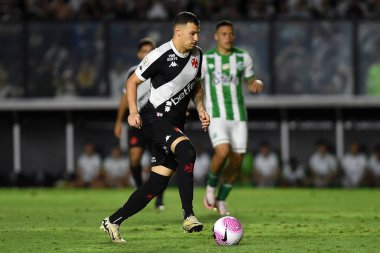 Rio de Janeiro, Brezilya, 5 Ekim 2024. Brezilya Şampiyonası 'nda Sao Januario Stadyumu' nda Vasco ve Juventude takımları arasında oynanan futbol maçı..