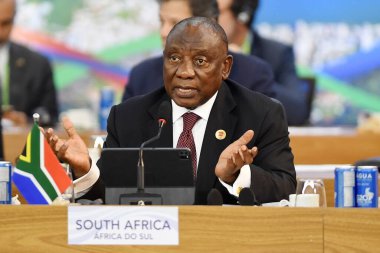Rio de Janeiro, Brezilya, 19 Kasım 2024, Güney Afrika Devlet Başkanı Cyril Ramaphosa, G20 genel kurulundaki bir toplantıda.