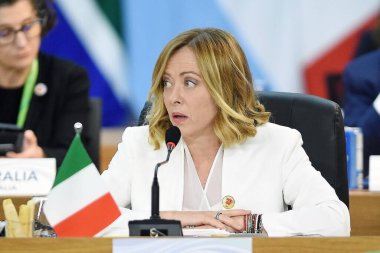 Rio de Janeiro, Brezilya, 19 Kasım 2024. İtalya Başbakanı Giorgia Meloni, G20 genel kurulunda yaptığı toplantıda....