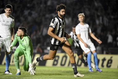 Rio de Janeiro, Brezilya, 16 Kasım 2023 tarihinde Brezilya Sao Januario Stadyumu 'nda Botafogo ve Gremio takımları arasında oynanan maç..