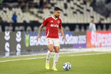 Rio de Janeiro, Brezilya, 11 Mayıs 2025. 2025 Brezilya Şampiyonası 'nda Botafogo ve Internacional arasında Nilton Santos Stadyumu' nda oynanan futbol maçı..