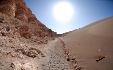 San Pedro de Atacama, Şili. Ay Vadisi 'nde, Atacama Çölü' nde kaya oluşumları..