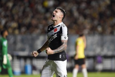Rio de Janeiro, Brezilya, 27 Mayıs 2025. Vasco takımından futbolcu Vegetti, Güney Amerika Kupası 'nda Vasco x Melgar maçında golünü kutluyor..