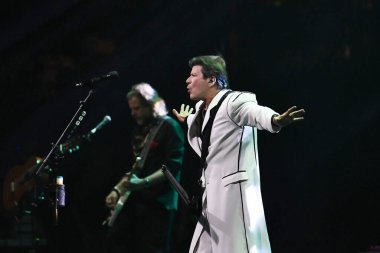 Rio de Janeiro, Brezilya, 8 Ağustos 2025. Şarkıcı Paulo Ricardo, gösterisi sırasında Rio de Janeiro şehrindeki Qualistage konser salonunda.