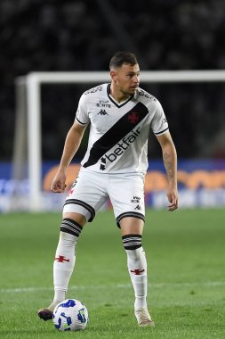Rio de Janeiro, Brazil, August 7, 2025. Soccer player Hugo Moura from the Vasco team, during the Vasco vs Bahia match, valid for the Brazilian Cup, at the So Janurio stadium.