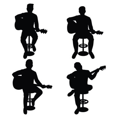 Gitar ve Bass Front Görünümü ile Sahne alan Siluet Müzisyenleri