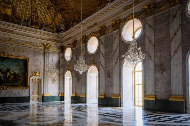 Potsdam, Almanya - 1 Mayıs 2023: New Palace, Neues Palais, Sanssouci Park, Potsdam, Almanya. Yüksek kalite fotoğraf