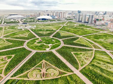 the building of the university of the state of the capital of the most populous of the largest city