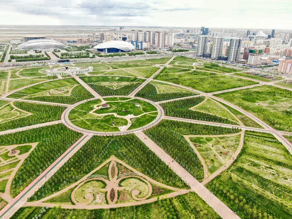 the building of the university of the state of the capital of the most populous of the largest city