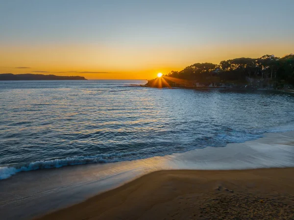Sonnenaufgang Über Dem Meer Vom Pearl Beach Der Zentralküste Nsw — Stockfoto