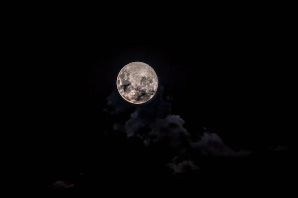 Měsíc Země Trvalý Přírodní Satelit Viděný Obloze Nad Austrálií Dva — Stock fotografie