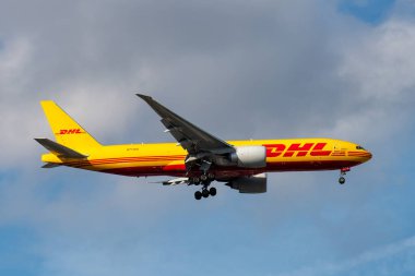 N773CK - Boeing 777-F - Sydney, NSW, Avustralya üzerinde DHL Uçak. 26 Ağustos 2023 'te çekildi..