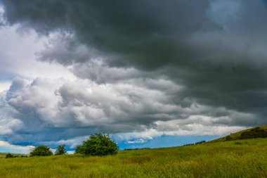 Avustralya, NSW 'nin orta batısındaki Blayney' de kırsal alanda şiddetli fırtınalar bekleniyor..