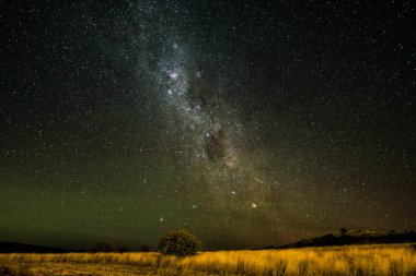 Samanyolu Galaksisi Blayney, Orta Batı, NSW, Avustralya 'da yıldızlarla doludur..