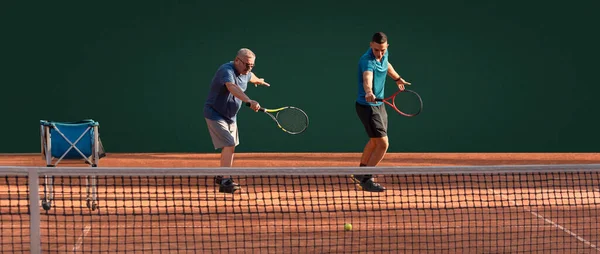 Älterer Mann Jahre Alt Beim Tennistraining Vitalität Langlebigkeit Sportliche Aktivität — Stockfoto