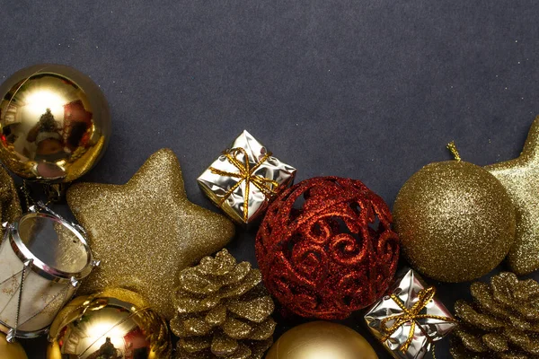 Varios Adornos Navidad Dorados Sobre Fondo Azul — Foto de Stock