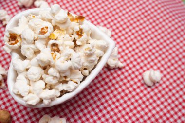 Bir kase patlamış mısır - Brezilya Haziran partisi