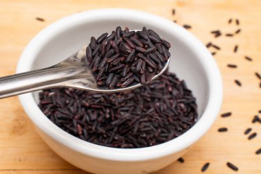 Siyah pirincin üst görüntüsü