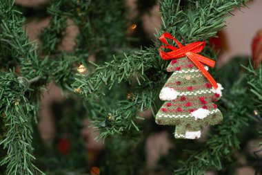 Noel atmosferindeki süsler