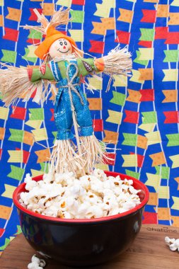 Patlamış mısırlı güzel süs Brezilya haziran festi