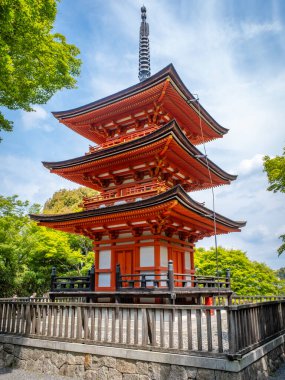 Japonya 'daki Kyoto' daki önemli dini yeri ziyaret ediyor.