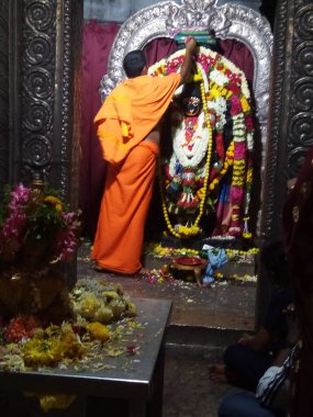 Tumkur, Karnataka, Hindistan-Aug 18, 2019: Huliyur Durga, Tumkur 'daki güzel Hindu dini Huliyuramma Tapınağı' na yakın çekim